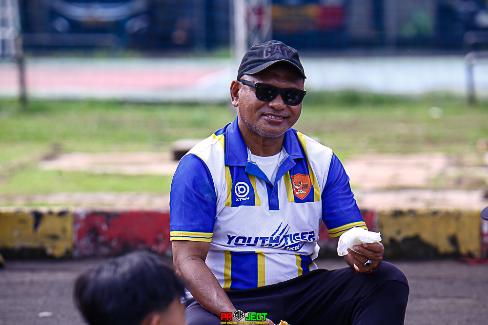 Foto Ardi Pratama - Pelatih YTSS Soccer School